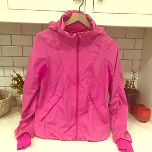 Lulu Lemon lined windbreaker hooded jacket